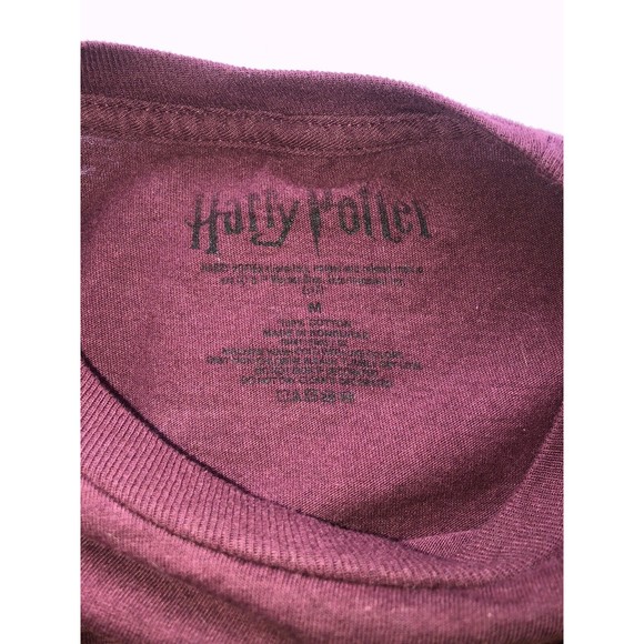 Harry Potter Gryffindor Quidditch T Shirt Size Medium - Picture 3 of 5